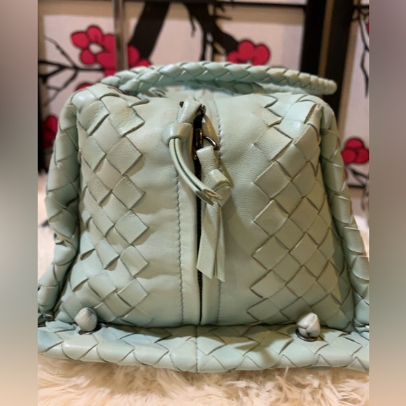 EUC! Bottega Veneta intrecciato handle bag.Lamb skin,soft blue,Dual handles🫶 - Picture 3 of 12